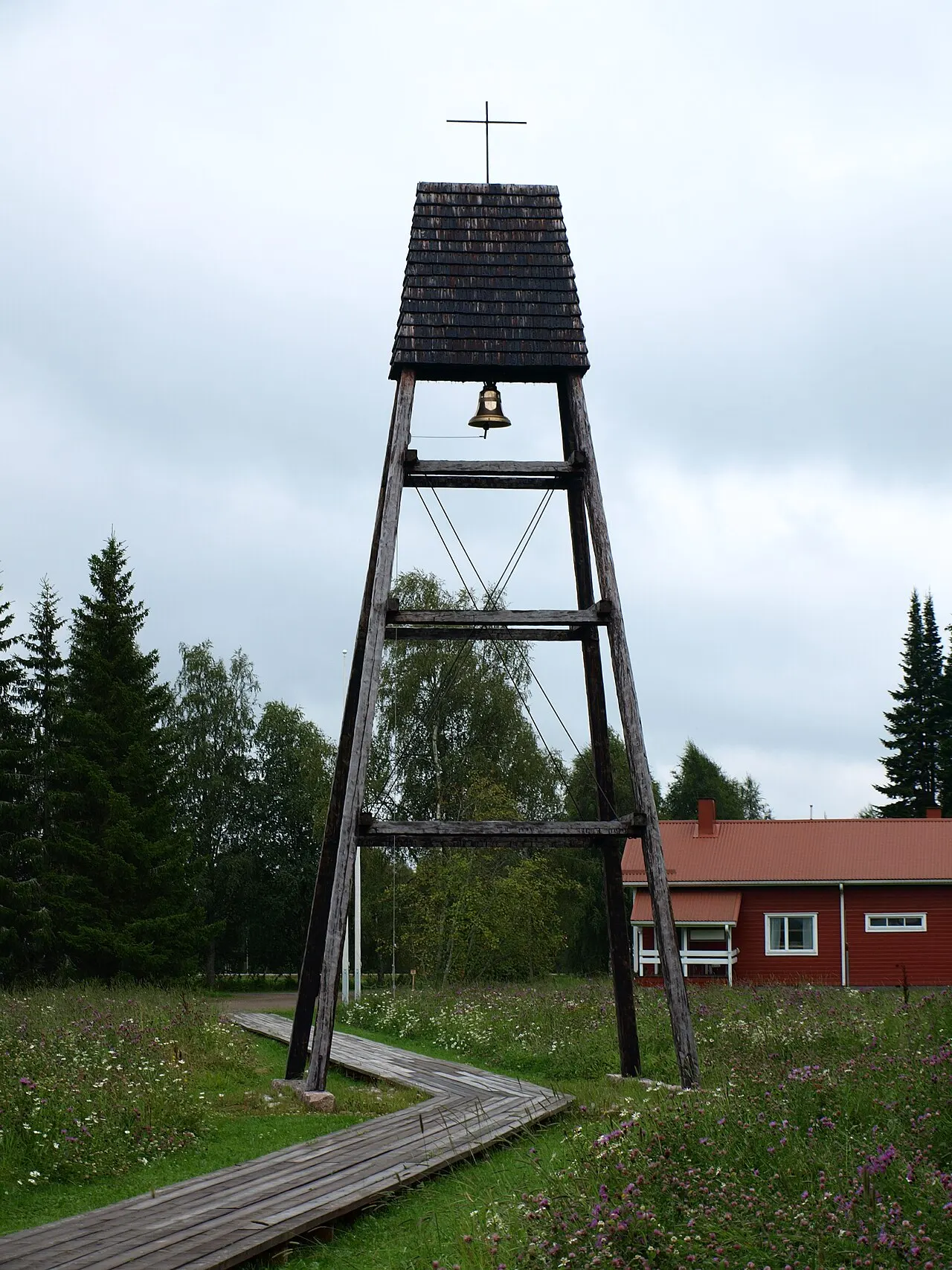 Kärsämäen Paanukirkon kellotorni