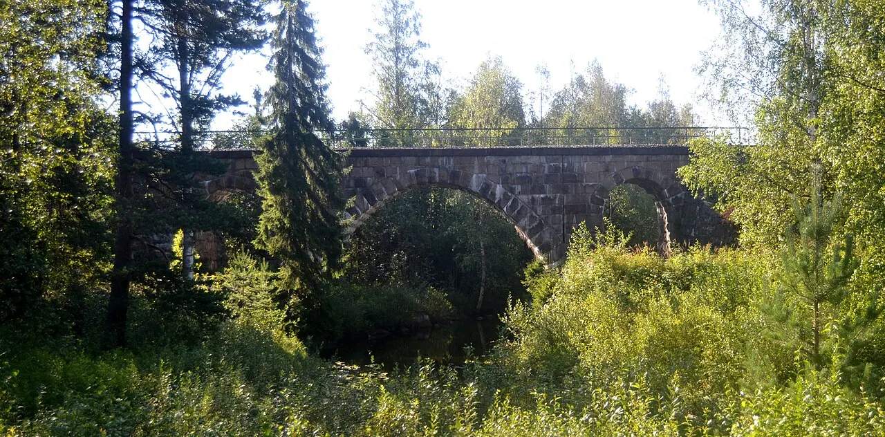 Koskensaaren rautatiesilta Petäjävedellä
