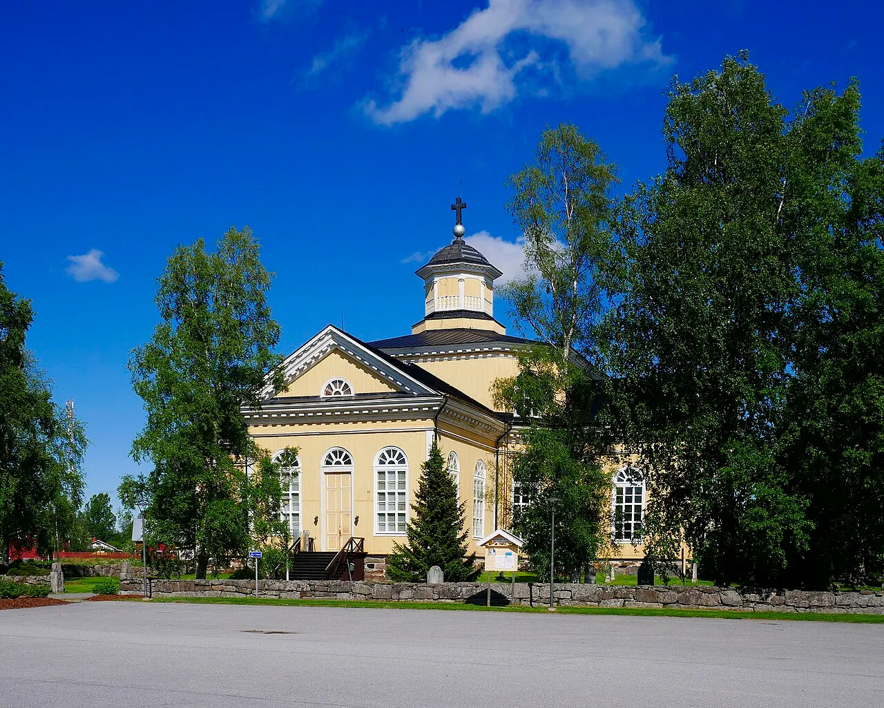 Kruunupyyn kirkko.
