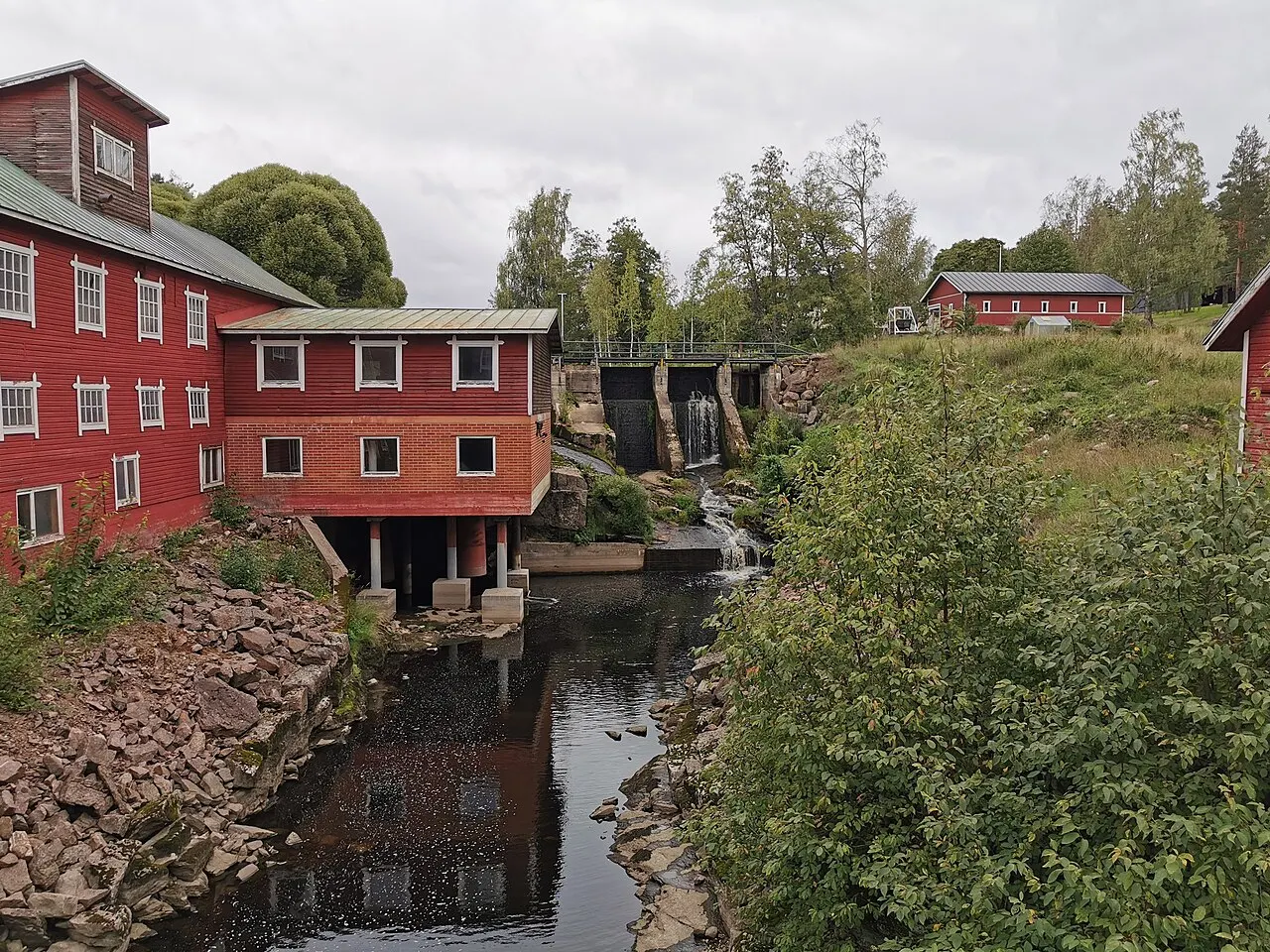 Pitkäkosken saha ja voimalaitos, Miehikkälässä, elokuussa 2021