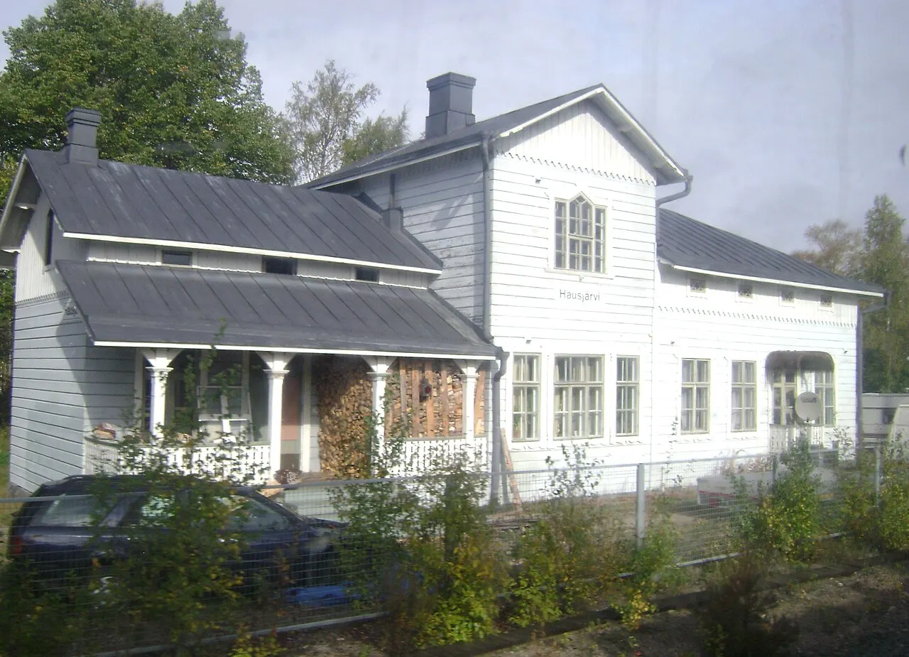 Oitin entinen rautatieasema Hausjärvellä.