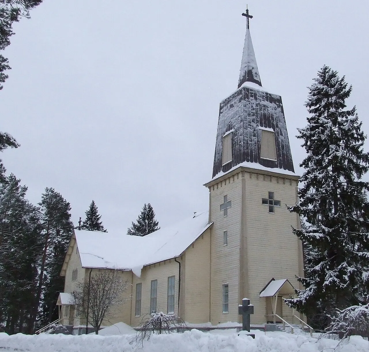 Polvijärven kirkko, Suomi.