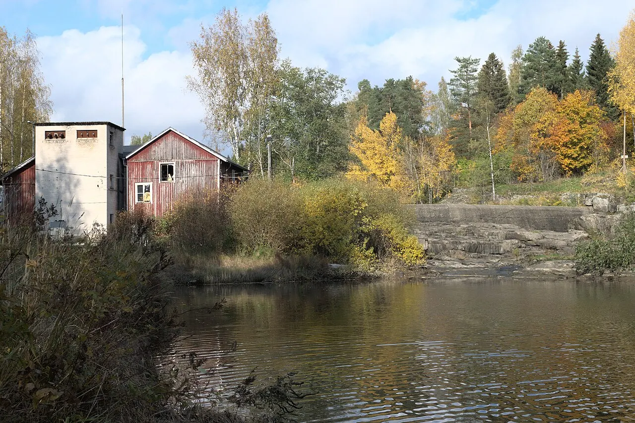 Laukkosken vesivoimala Mustijoen varrella.