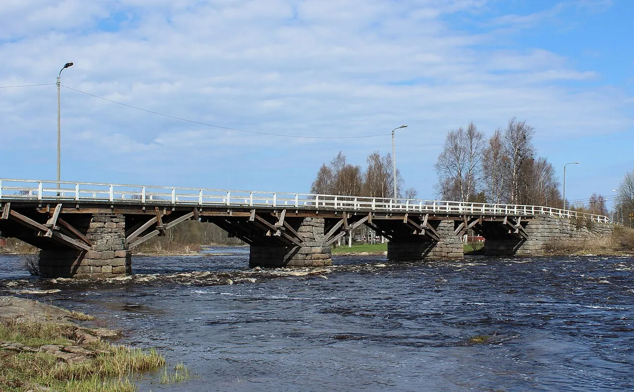 Etelänkylän isosilta Pyhäjoella.