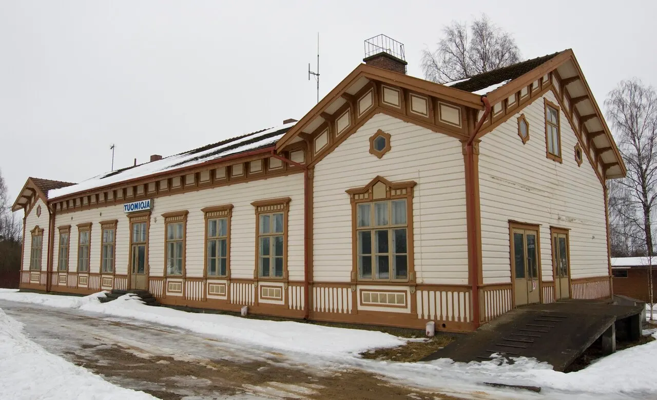 Tuomiojan rautatieasema, Siikajoki.