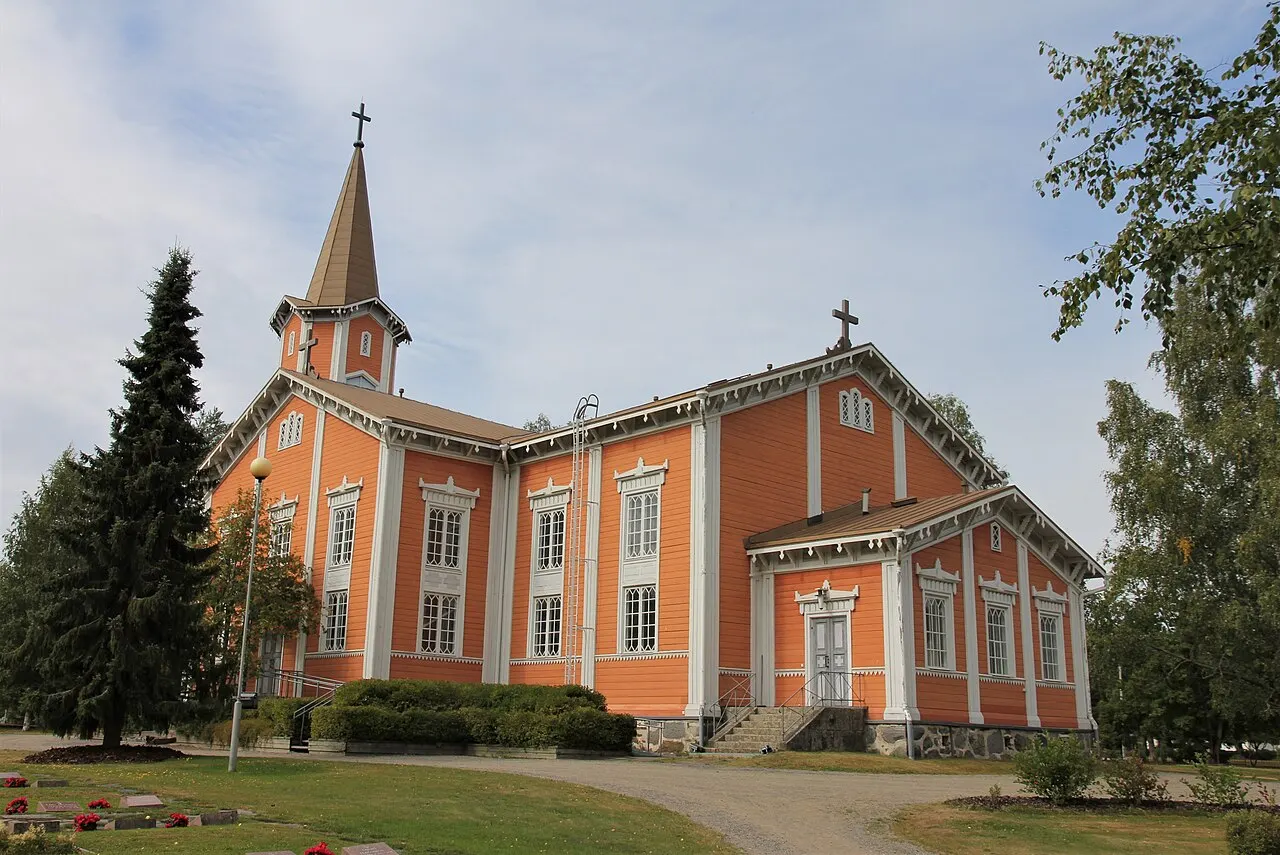 Suonenjoen kirkko on vuosina 1863-1865 rakennettu, lääninarkkitehti Ferdinand Öhmanin suunnittelema päätytornillinen, uusgoottilainen…